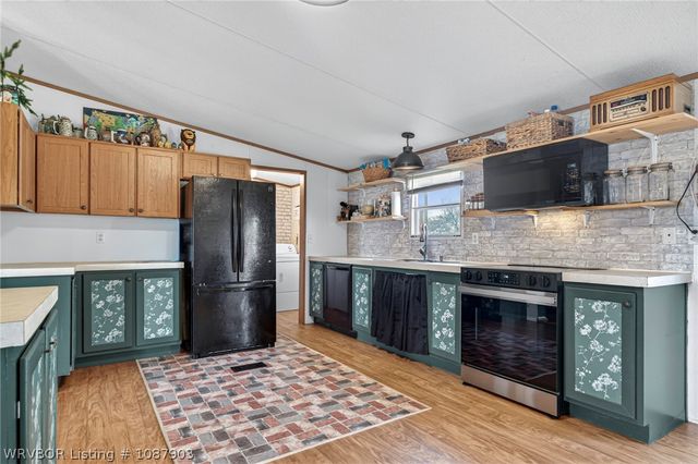 300 N Illinois Avenue, Panama, OK 74951