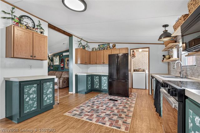 300 N Illinois Avenue, Panama, OK 74951