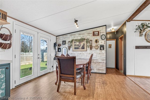 300 N Illinois Avenue, Panama, OK 74951