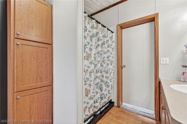 300 N Illinois Avenue, Panama, OK 74951