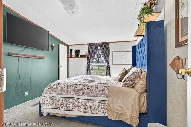 300 N Illinois Avenue, Panama, OK 74951