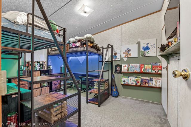 300 N Illinois Avenue, Panama, OK 74951