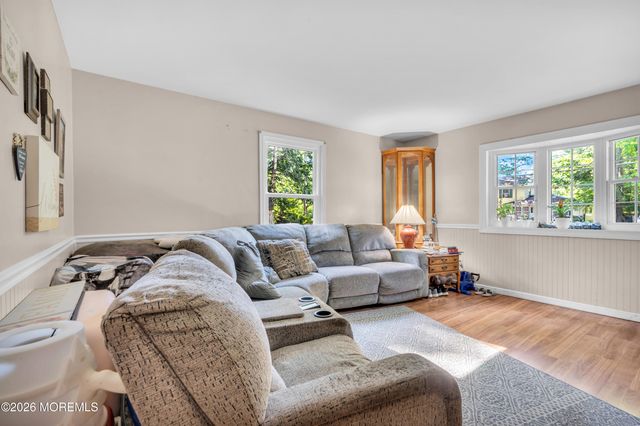 155 Lucy Road, Lakewood, NJ 08701