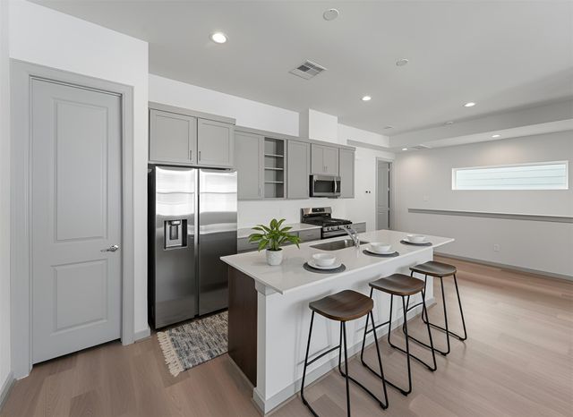 16 Fulton Row Lane, Houston, TX 77076