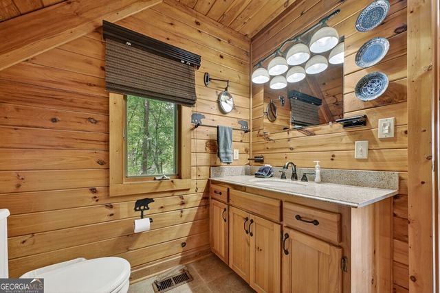 309 Katydid Road, Mineral Bluff, GA 30559