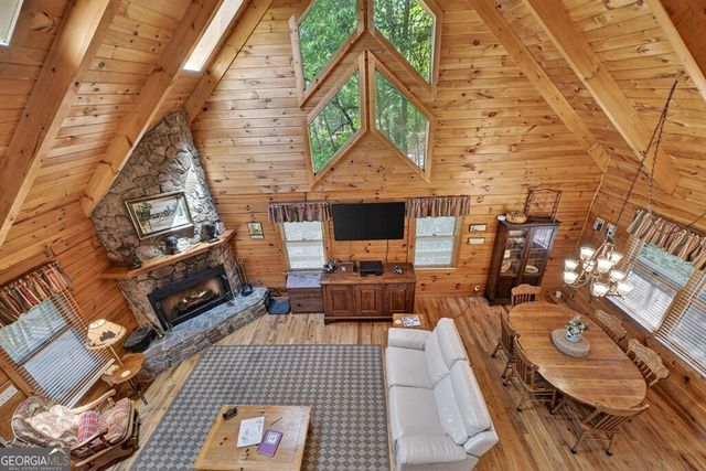 309 Katydid Road, Mineral Bluff, GA 30559
