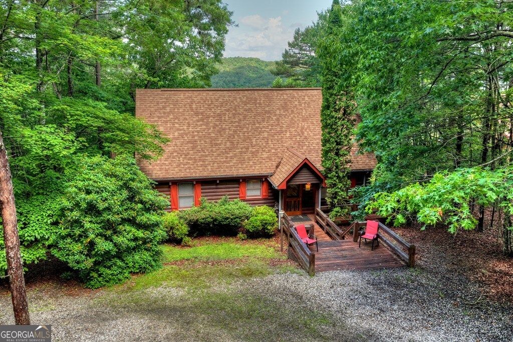 309 Katydid Road, Mineral Bluff, GA 30559