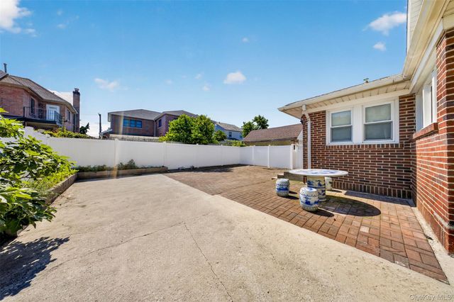 3822 205th Street, Bayside, NY 11361