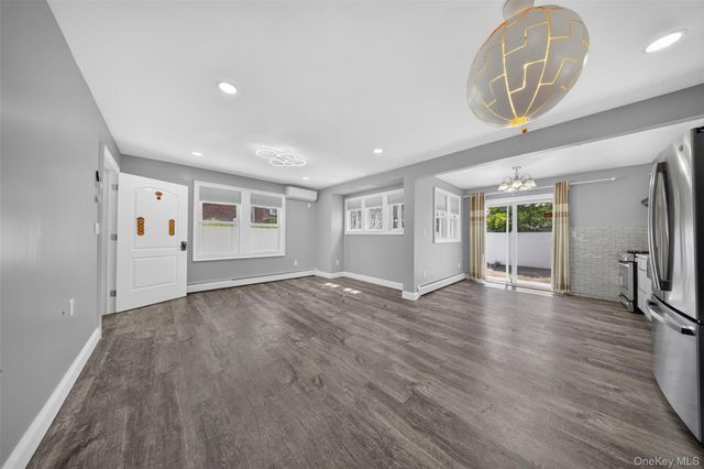 3822 205th Street, Bayside, NY 11361