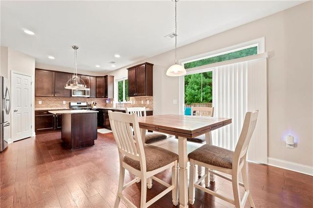 3965 Hemingway Drive, Powder Springs, GA 30127