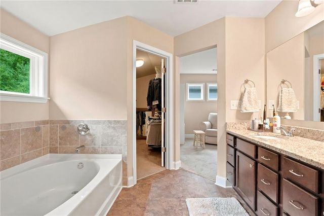 3965 Hemingway Drive, Powder Springs, GA 30127