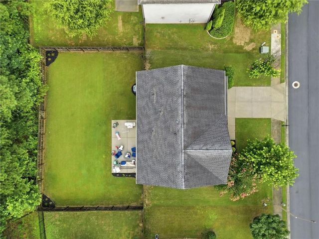 3965 Hemingway Drive, Powder Springs, GA 30127