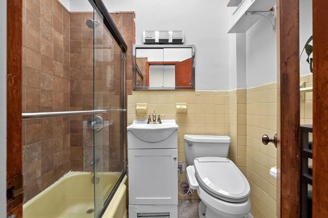 79 BOYD AVE, Jc, West Bergen, NJ 07304