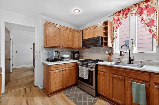 79 BOYD AVE, Jc, West Bergen, NJ 07304