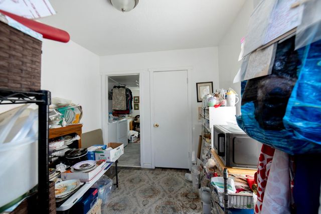 2115 N Ferger Avenue, Fresno, CA 93704