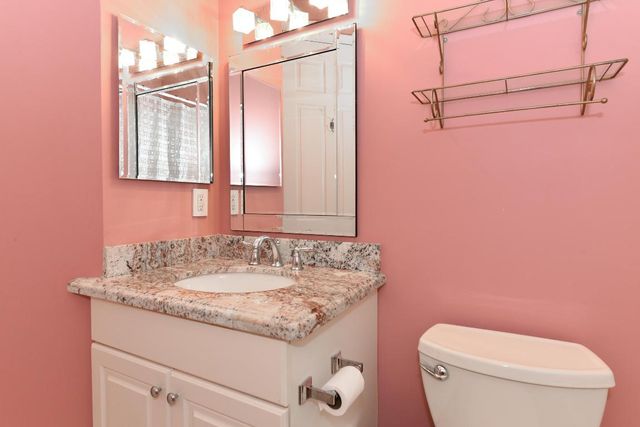 9740 Egret Chase Lane, West Palm Beach, FL 33411