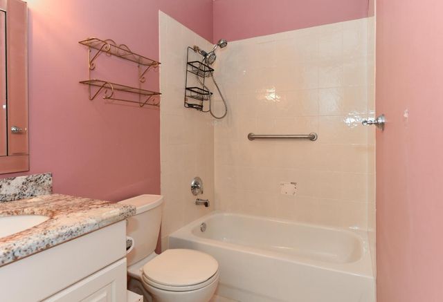 9740 Egret Chase Lane, West Palm Beach, FL 33411