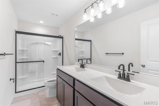 2343 Fernau Court, Florissant, MO 63031