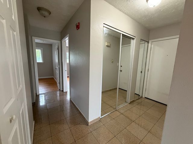 2200 Arbor Circle 1, Downers Grove, IL 60515