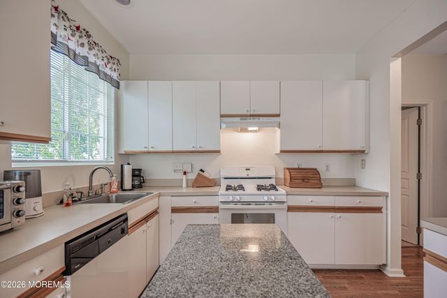 60 Windstar Drive, Little Egg Harbor, NJ 08087