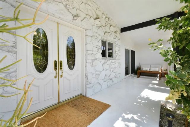 5714 Wilhelmina, Woodland Hills, CA 91367