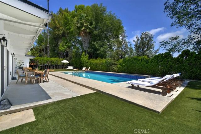 5714 Wilhelmina, Woodland Hills, CA 91367