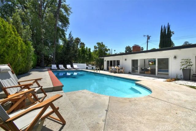 5714 Wilhelmina, Woodland Hills, CA 91367