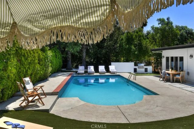 5714 Wilhelmina, Woodland Hills, CA 91367