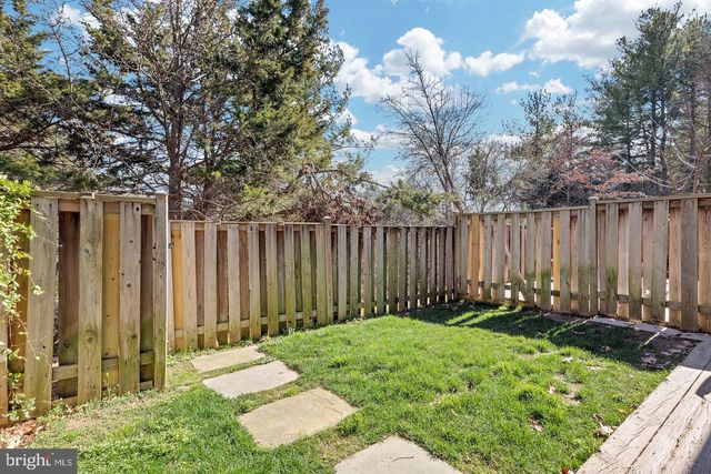 7033 SOLOMON SEAL CT, Springfield, VA 22152