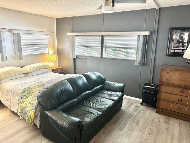 9790 66TH STREET N 470, Pinellas Park, FL 33782