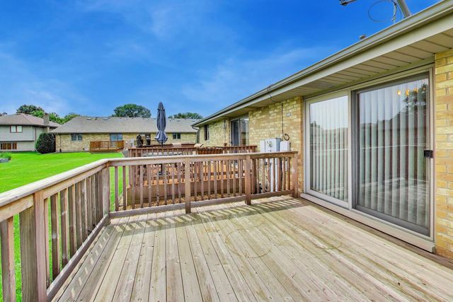 14143 Kedvale Avenue 3, Crestwood, IL 60418