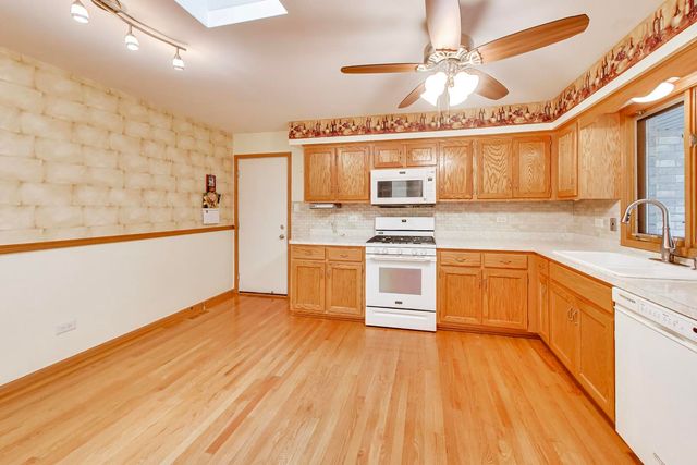 14143 Kedvale Avenue 3, Crestwood, IL 60418