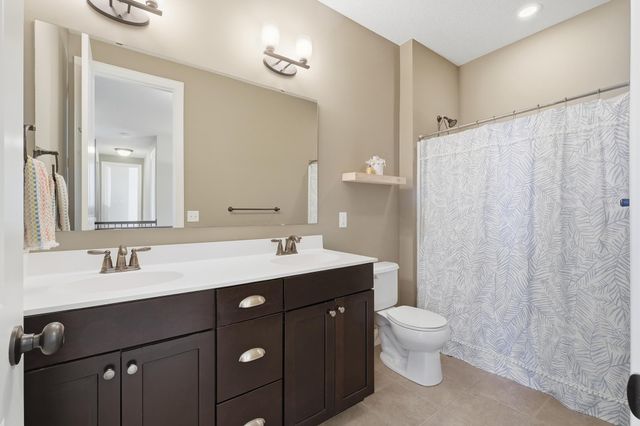 3859 Pascolo Bend, Chaska, MN 55318