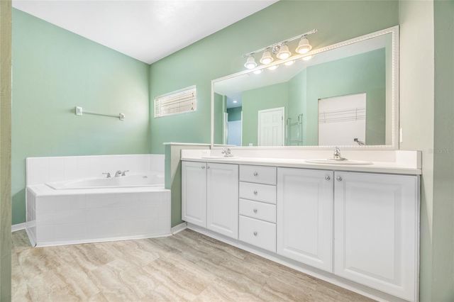 9934 NW 21ST AVENUE, Gainesville, FL 32606