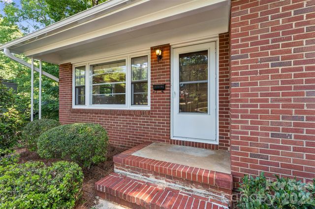 2227 Wensley Drive, Charlotte, NC 28210