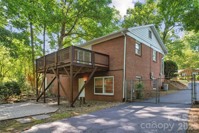 2227 Wensley Drive, Charlotte, NC 28210