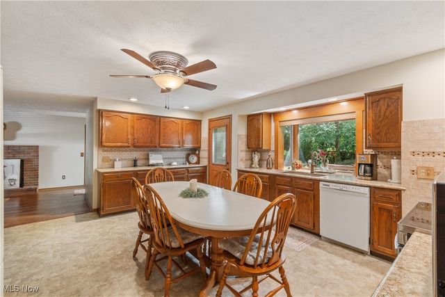 7840 Newgate Avenue NW, North Canton, OH 44720