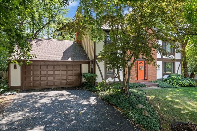 7840 Newgate Avenue NW, North Canton, OH 44720