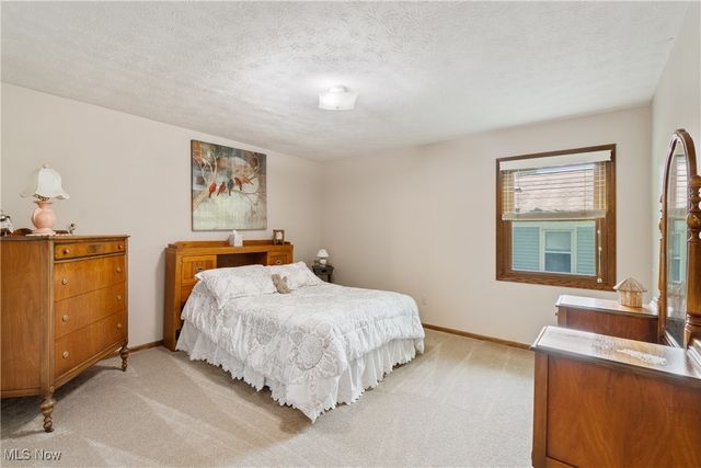 7840 Newgate Avenue NW, North Canton, OH 44720