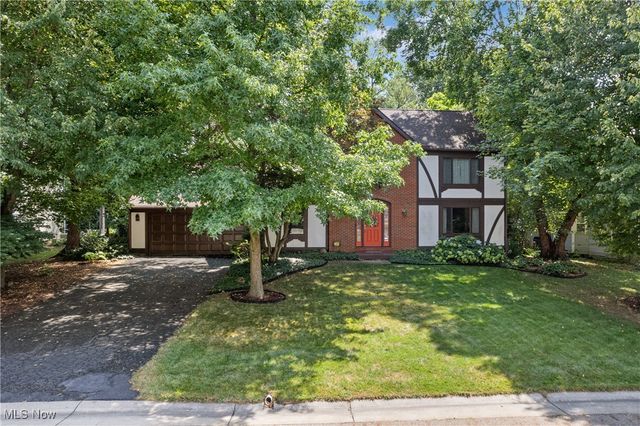 7840 Newgate Avenue NW, North Canton, OH 44720