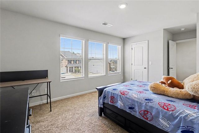 411 Toronto Circle, Hampton, GA 30228