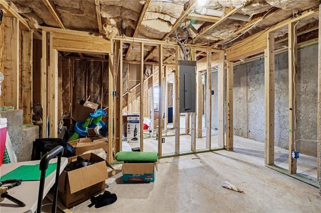 411 Toronto Circle, Hampton, GA 30228