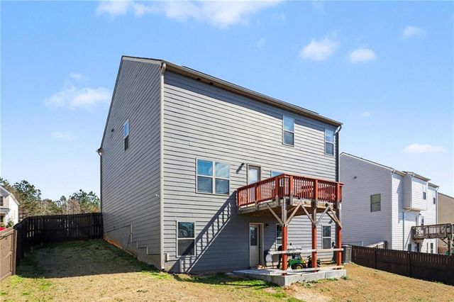 411 Toronto Circle, Hampton, GA 30228