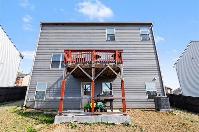 411 Toronto Circle, Hampton, GA 30228