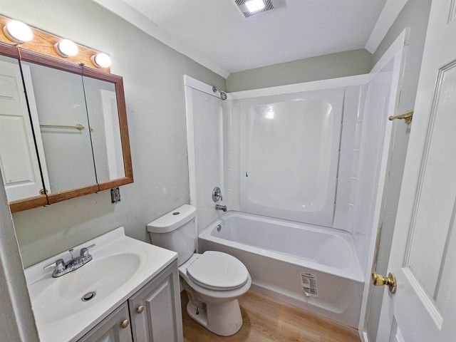 46 Terrill Street, Rutland City, VT 05701