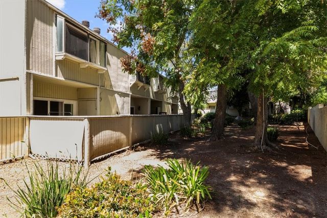 640 Sycamore, Claremont, CA 91711