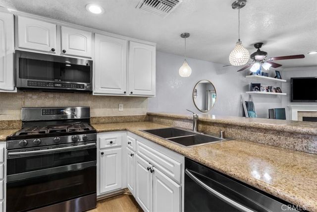 640 Sycamore, Claremont, CA 91711