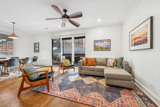 635 W Briar Place 1E, Chicago, IL 60657