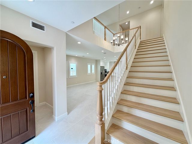 98 pinnacle dr, Lake Forest, CA 92630