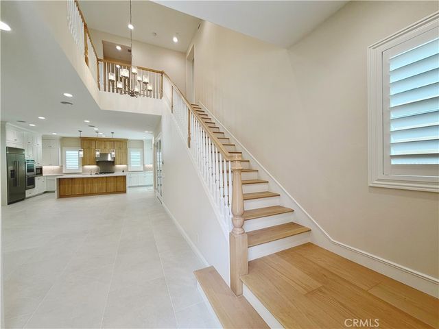 98 pinnacle dr, Lake Forest, CA 92630